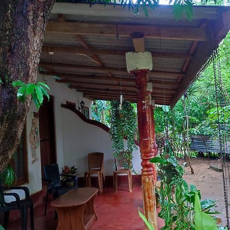 Jaana Guest Hotel Sigiriya Exterior foto